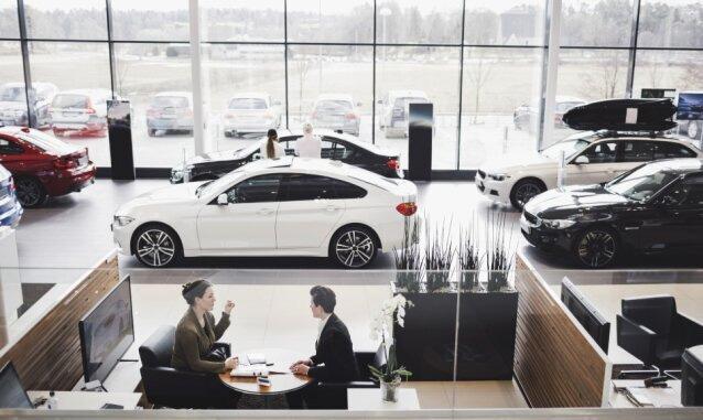 Aprende a negociar el precio de un auto nuevo en el concesionario